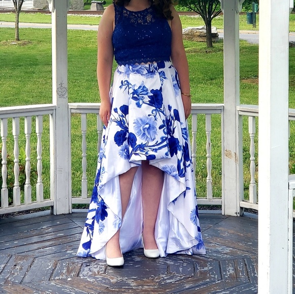 My Michelle Dresses & Skirts - Beautiful 2 piece  formal gown
